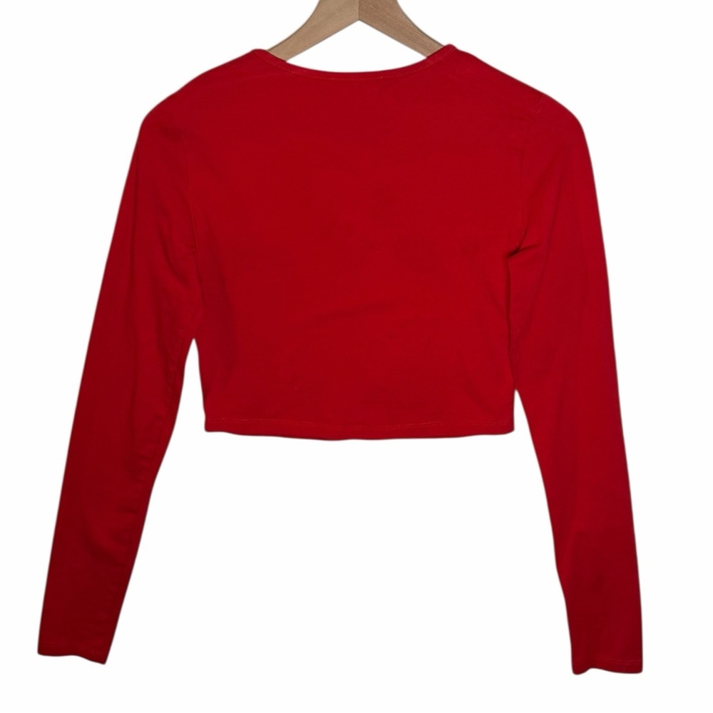 Lioness Love Bites Red Cropped Long Sleeve Top Valentine Heart Graphic M - Picture 5 of 7